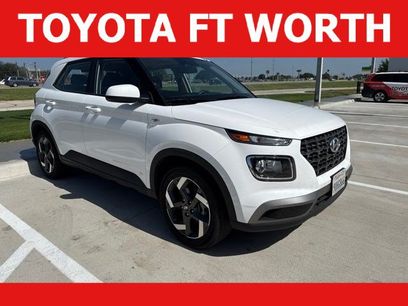 Used 2025 Hyundai Venue SEL