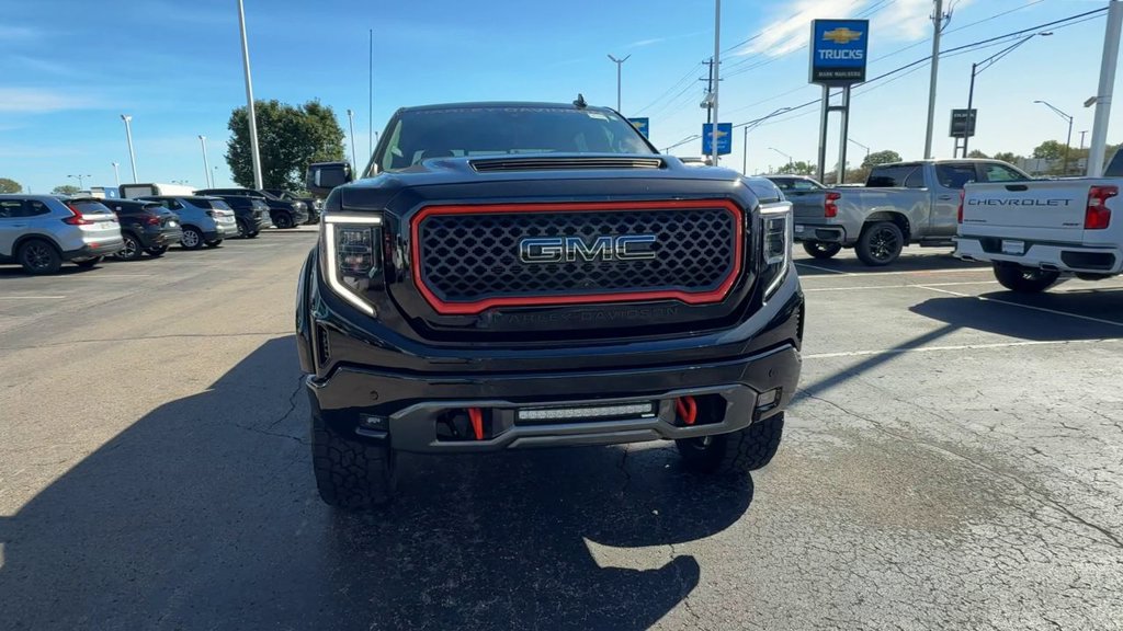 Used 2023 GMC Sierra 1500 AT4 w/ AT4 Premium Package AWD/4WD image 3