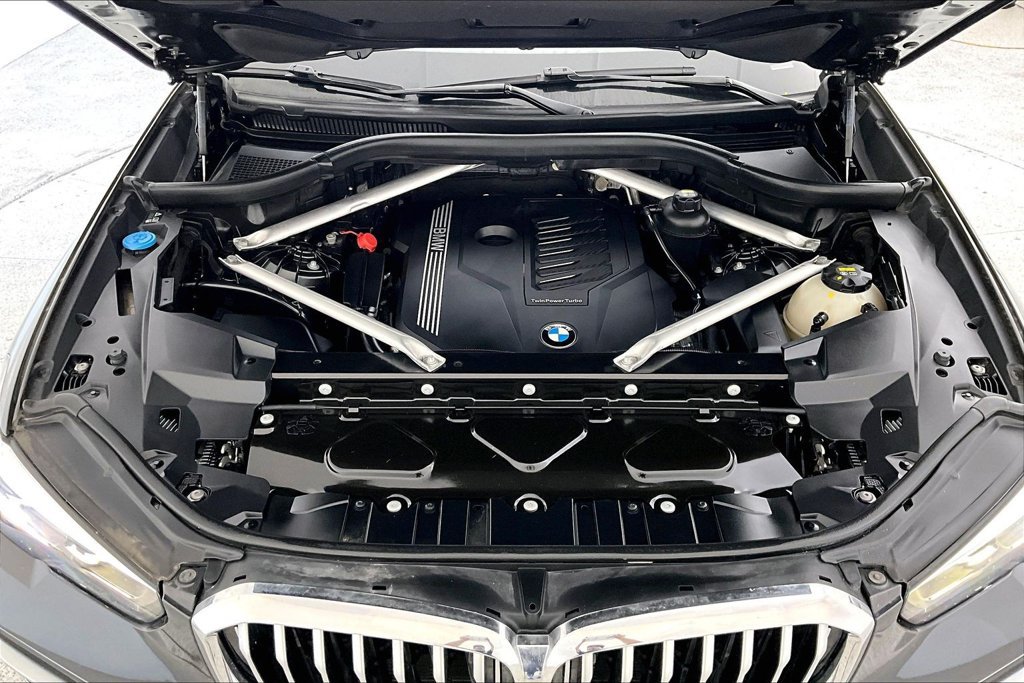 Used 2020 BMW X5 xDrive40i w/ Premium Package AWD/4WD image 12