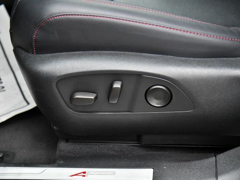 Used 2024 Acura ZDX A-Spec image 17