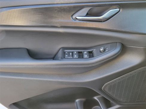 Used 2024 Jeep Grand Cherokee L Laredo image 18