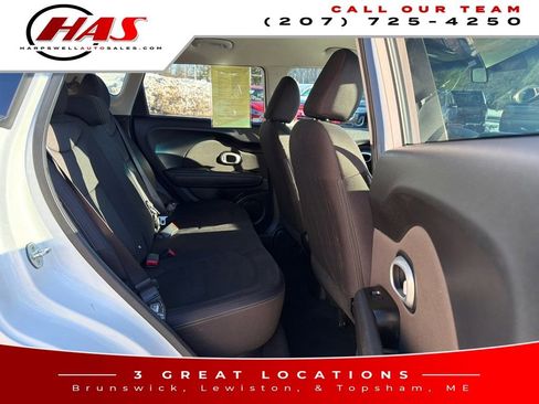 Used 2016 Kia Soul image 10
