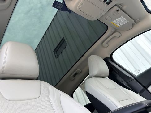 New 2026 Ford Mustang Mach-E Premium image 17