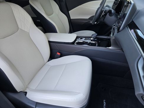 Used 2024 Lexus RX 350 FWD image 22