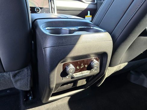 New 2026 GMC Acadia Elevation w/ Elevation Premium Package image 22