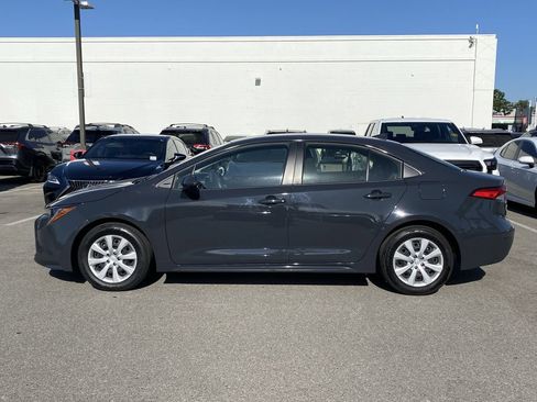 Used 2026 Toyota Corolla LE FWD image 2