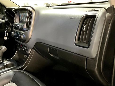 Used 2018 Chevrolet Colorado Z71 image 16