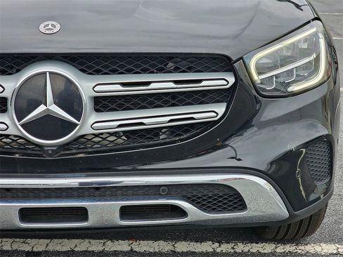 Used 2022 Mercedes-Benz GLC 300 image 9