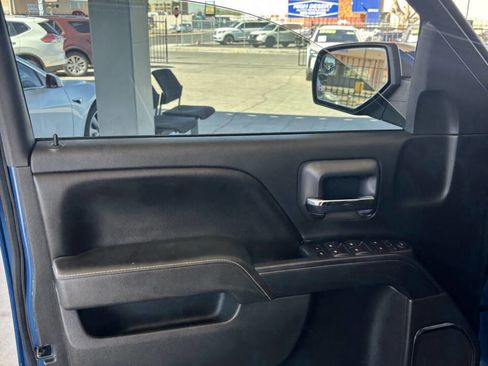 Used 2015 GMC Sierra 1500 SLE w/ All-Terrain Package image 5