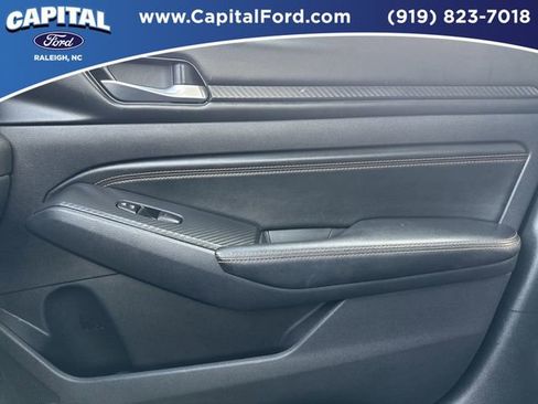 Used 2019 Nissan Altima 2.5 SR image 27