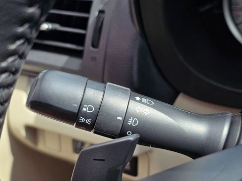 Used 2013 Subaru Impreza 2.0i Sport Premium image 40