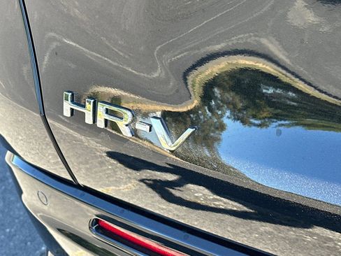 Used 2026 Honda HR-V EX-L image 7