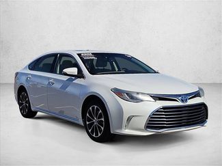 Used 2016 Toyota Avalon XLE Premium FWD video 3