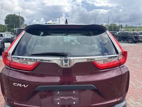 Used 2017 Honda CR-V LX image 9