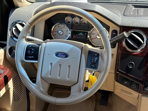 Used 2008 Ford F350 Lariat RWD image 14