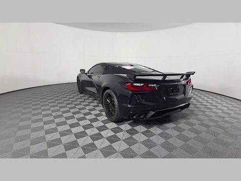 Used 2026 Chevrolet Corvette Stingray Preferred Cpe w/ Z51 Performance Package RWD image 42