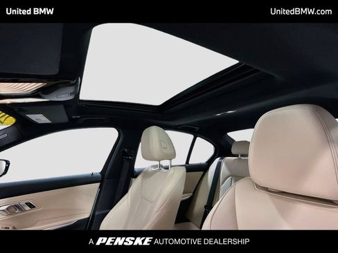 Used 2023 BMW 330i Sedan w/ Premium Package RWD image 12