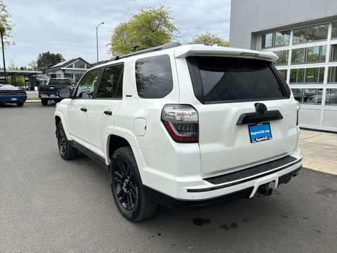 Used 2021 Toyota 4Runner Nightshade AWD/4WD image 3