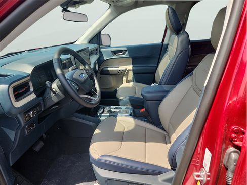 New 2026 Ford Maverick Lariat w/ 4K Tow Package AWD/4WD image 8