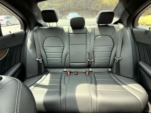 Used 2018 Mercedes-Benz C 300 Sedan image 26