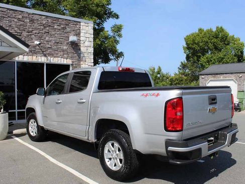 Used 2018 Chevrolet Colorado W/T w/ WT Convenience Package AWD/4WD image 9