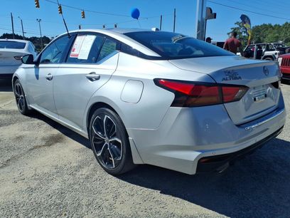 Used 2023 Nissan Altima 2.5 SR