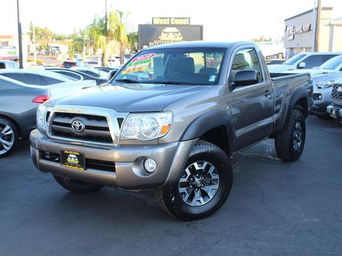 Used 2010 Toyota Tacoma 4x4 Regular Cab w/ Enhancement Pkg image 30