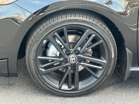 New 2026 Toyota Camry Hybrid FWD image 22