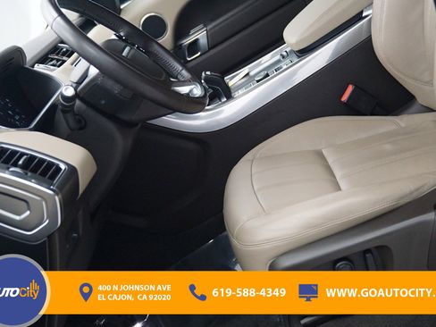 Used 2020 Land Rover Range Rover Sport SE image 9