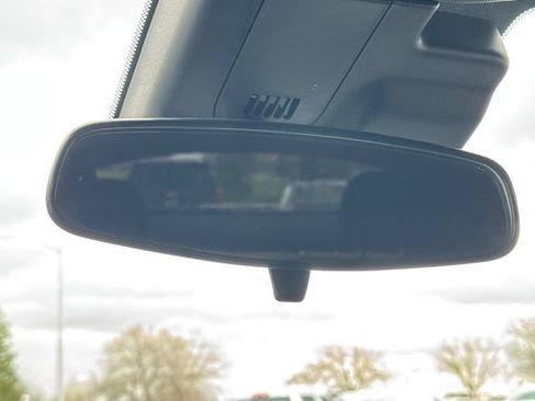 Used 2025 Buick Envista Sport Touring w/ Convenience I Package image 25