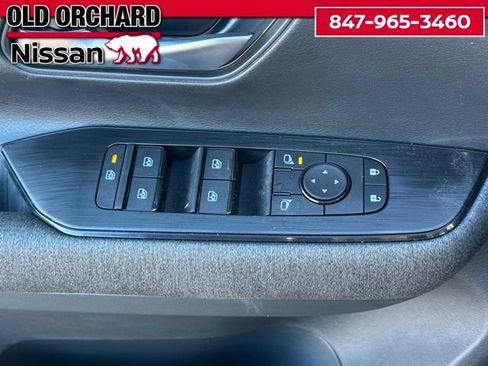 Used 2026 Nissan Kicks SV w/ SV Premium Package AWD/4WD image 7