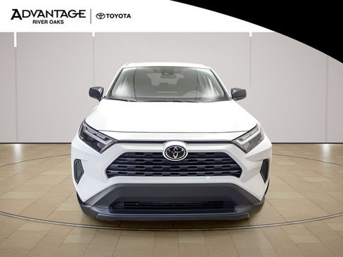 Certified 2025 Toyota RAV4 LE FWD image 3