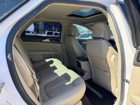 Used 2019 Lincoln MKZ Reserve FWD image 32
