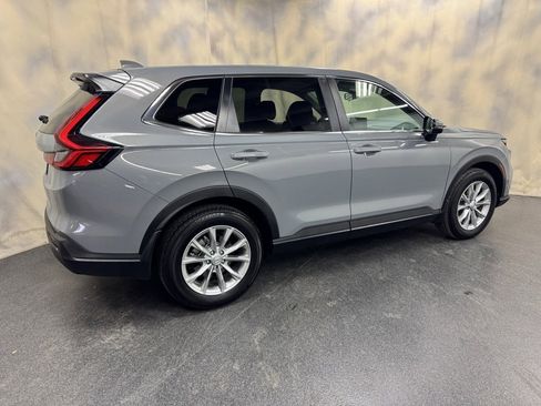 Used 2024 Honda CR-V EX image 10