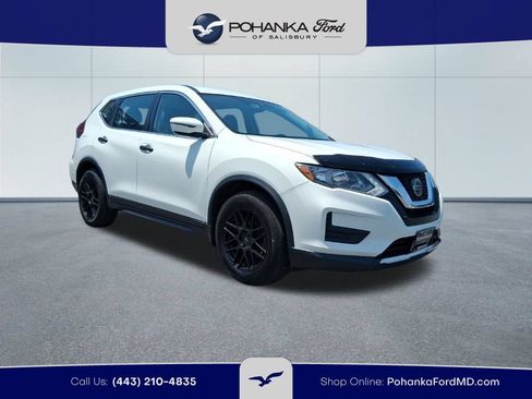 Used 2018 Nissan Rogue SV FWD image 3