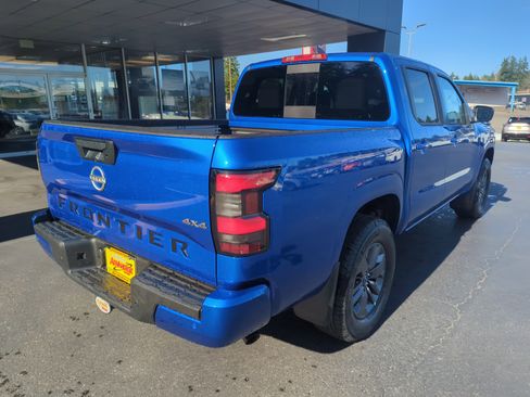 New 2026 Nissan Frontier SV w/ SV Convenience Package AWD/4WD image 6