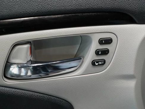 Used 2017 Honda Pilot Touring image 39