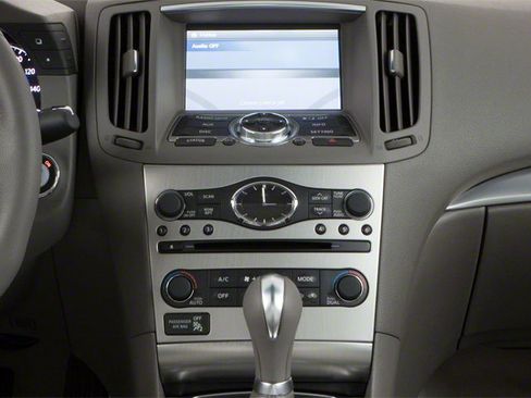 Used 2010 INFINITI G37 x Coupe w/ Premium Pkg AWD/4WD image 14
