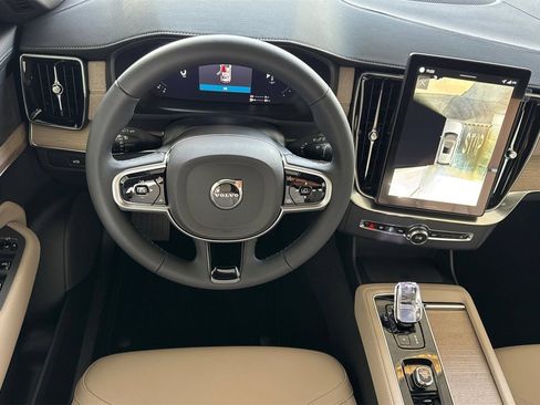 Used 2026 Volvo XC90 T8 Plus w/ Protection Package AWD/4WD image 16