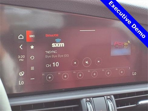 New 2025 Alfa Romeo Giulia Veloce w/ Veloce Package Rwd image 25