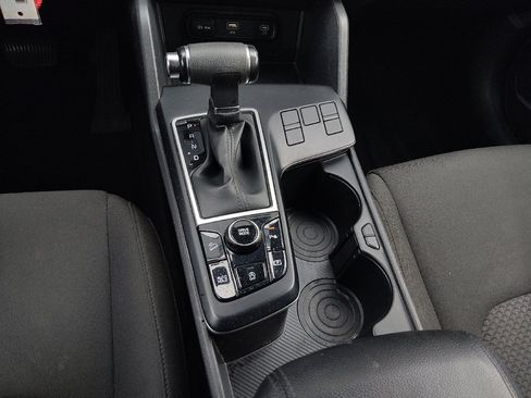 Used 2023 Kia Sportage LX FWD image 26