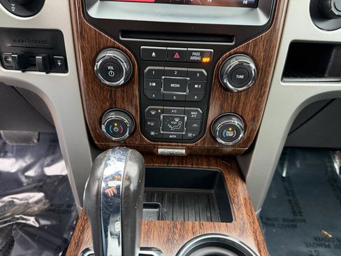 Used 2013 Ford F150 Lariat w/ Luxury Equipment Group image 14
