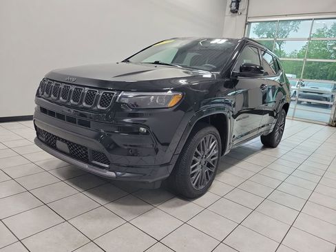 Used 2023 Jeep Compass High Altitude AWD/4WD image 7