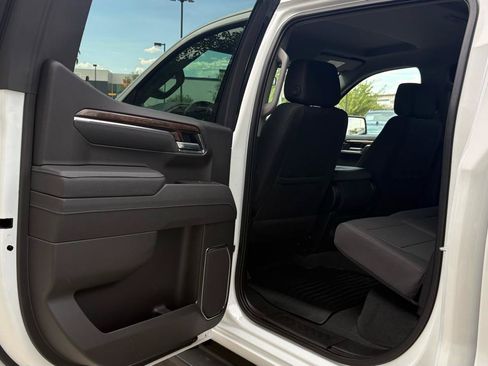 Used 2025 GMC Sierra 1500 Elevation AWD/4WD image 32