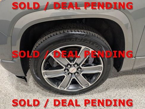 Used 2018 GMC Acadia Denali w/ Technology Package AWD/4WD image 9