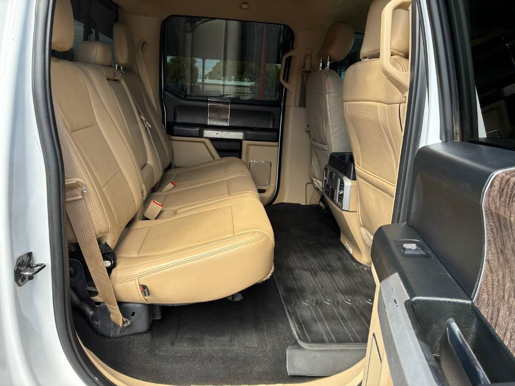 Used 2019 Ford F250 Lariat w/ Lariat Ultimate Package AWD/4WD image 14