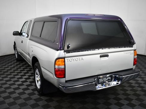 Used 2003 Toyota Tacoma 2WD Xtracab image 9