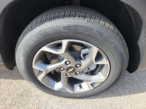 New 2026 Chevrolet Trax LT image 10