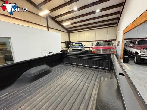 Used 1989 Ford F250 4x4 Regular Cab image 30