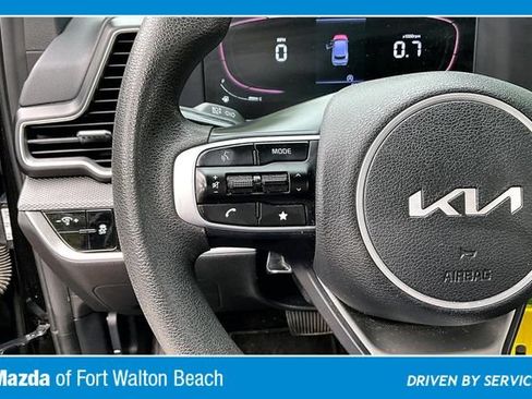 Used 2024 Kia Sportage LX FWD image 10